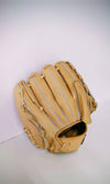 鳥取和牛野球グラブ　(投手用)T-Wings　歴史が宿る革で、勝負を掴む