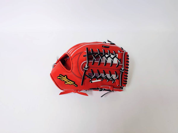 鳥取和牛野球グラブ(外野手用) T-Wings　歴史が宿る革で、勝負を掴む 鳥取和牛野球グラブ(外野手用)